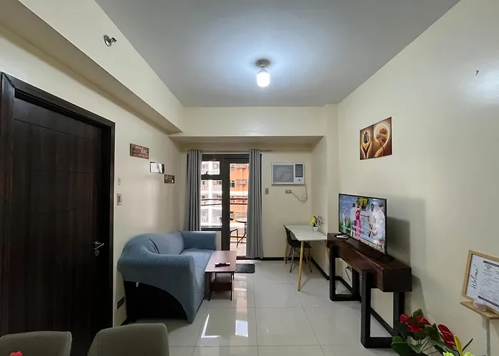 Bay Sunset With Balcony, Fast Wifi, Netflix, Pool, Gym & Sauna, Near Moa, Naia, Picc & Star City, Wfh Ready *