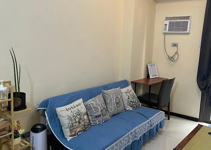 Sunset View With Balcony At The Radiance Bay, With Fast Wifi, Free Netflix, Pool, & Sauna, Near Moa, Naia Airport, Us Embassy, Picc & Star City, Wfh Ready - Pet Friendly